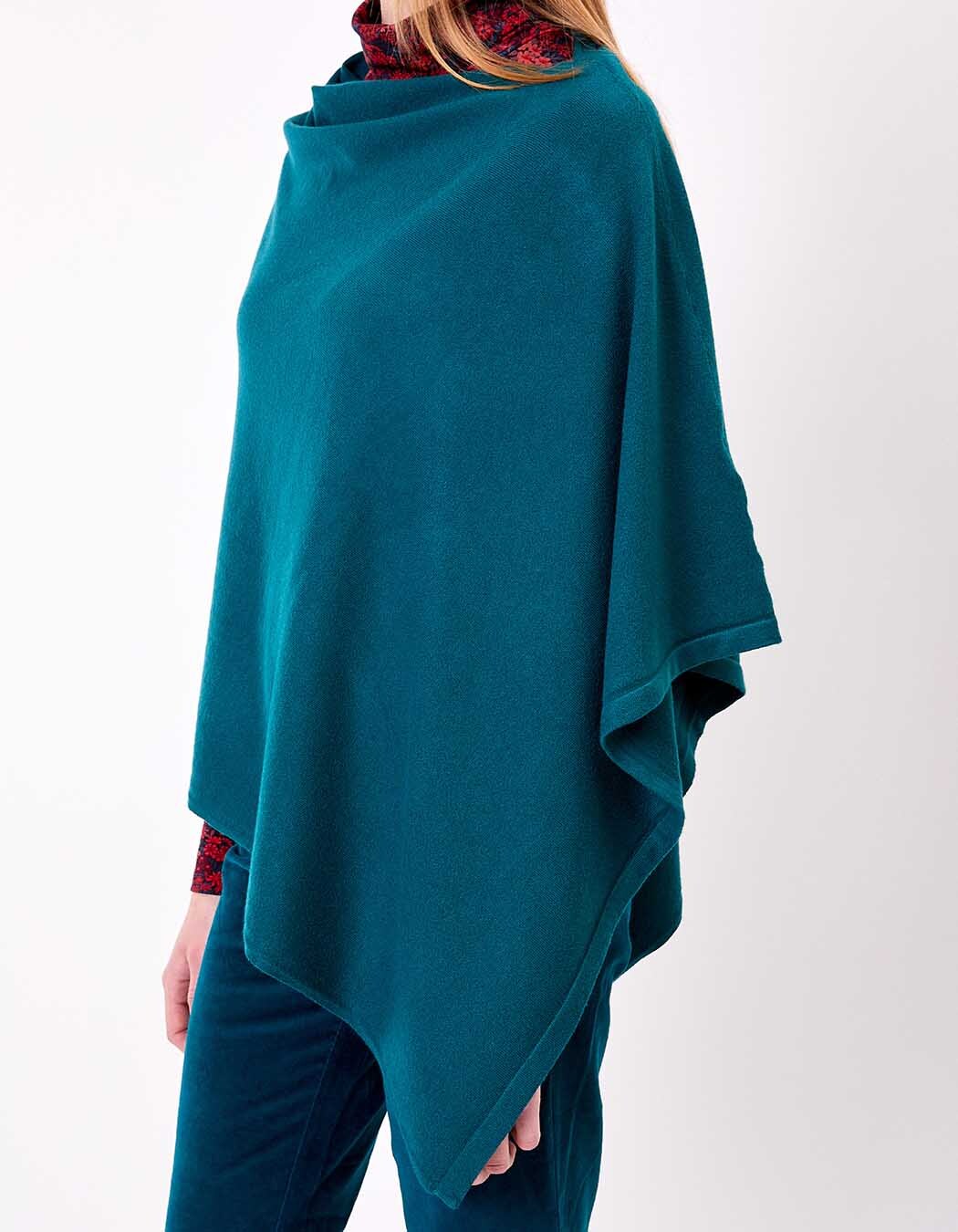 Women's knit poncho femme La Fiancée