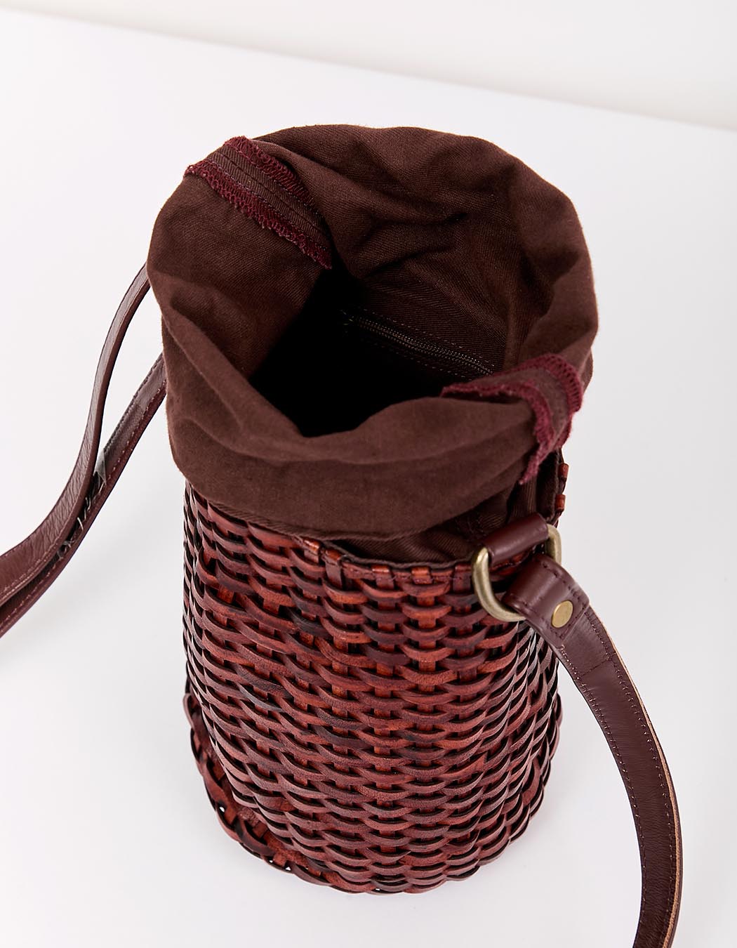 Woven leather bucket bag femme La Fiancée