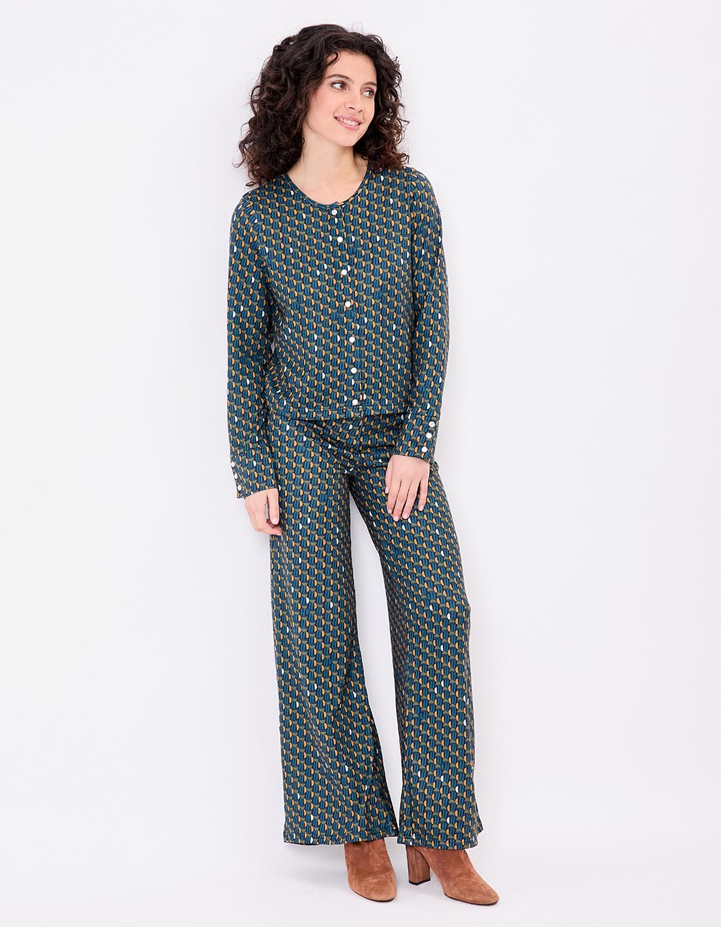 Fine knit buttoned cardigan femme La Fianc&eacute;e