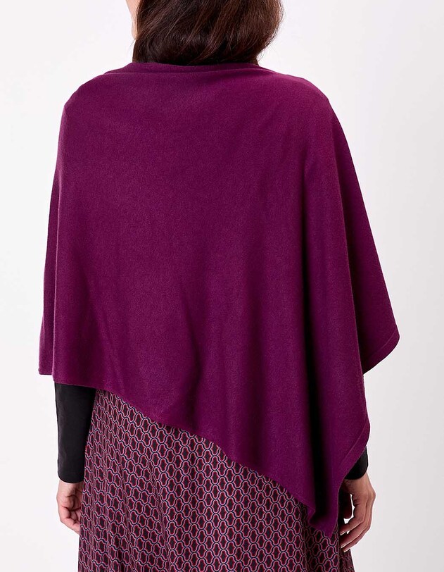 Womens knit poncho femme La Fianc&eacute;e