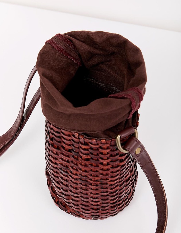 Woven leather bucket bag femme La Fianc&eacute;e
