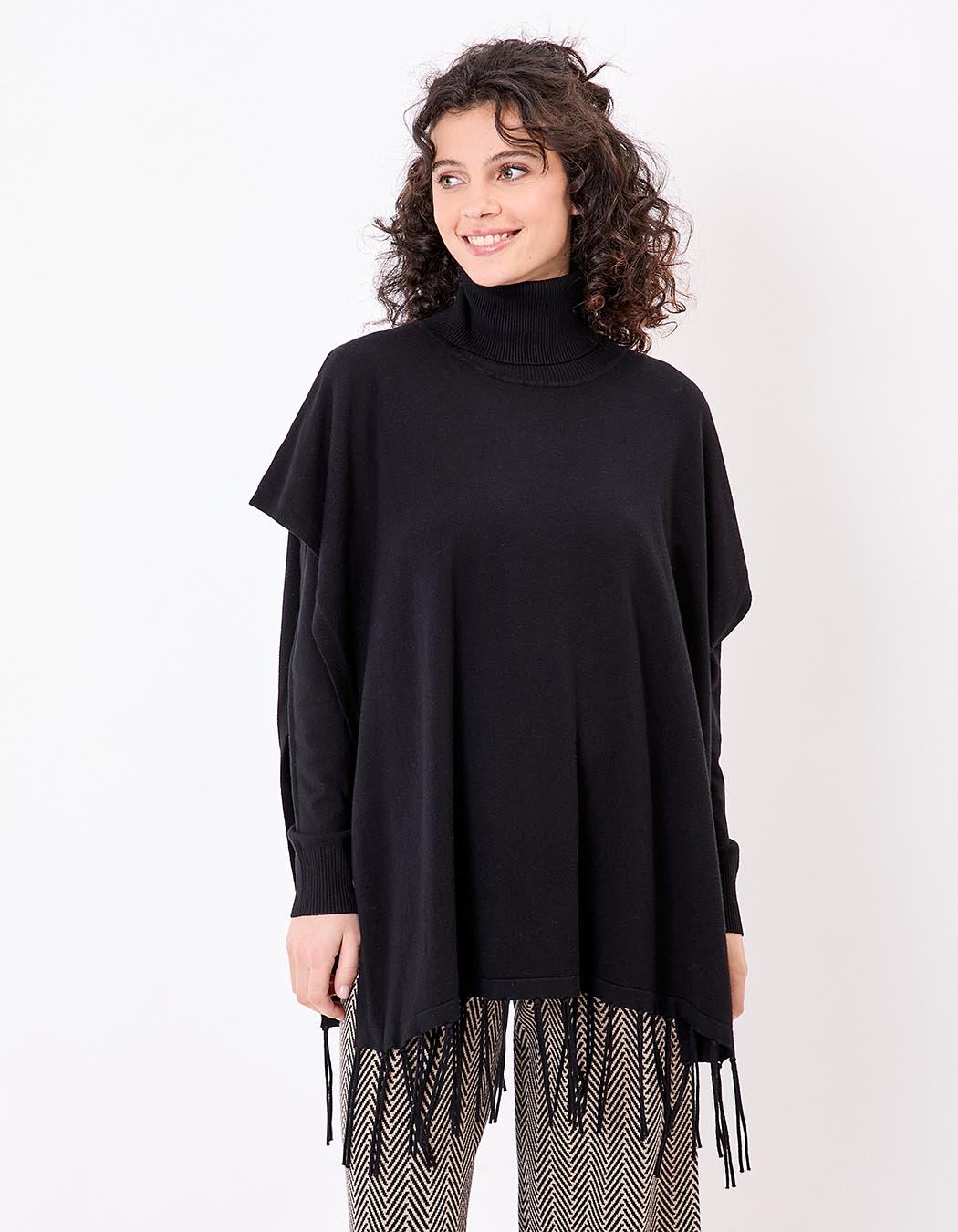 Knit turtleneck poncho femme La Fianc&eacute;e