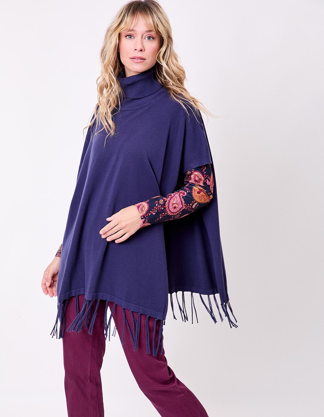Knit turtleneck poncho femme La Fianc&eacute;e