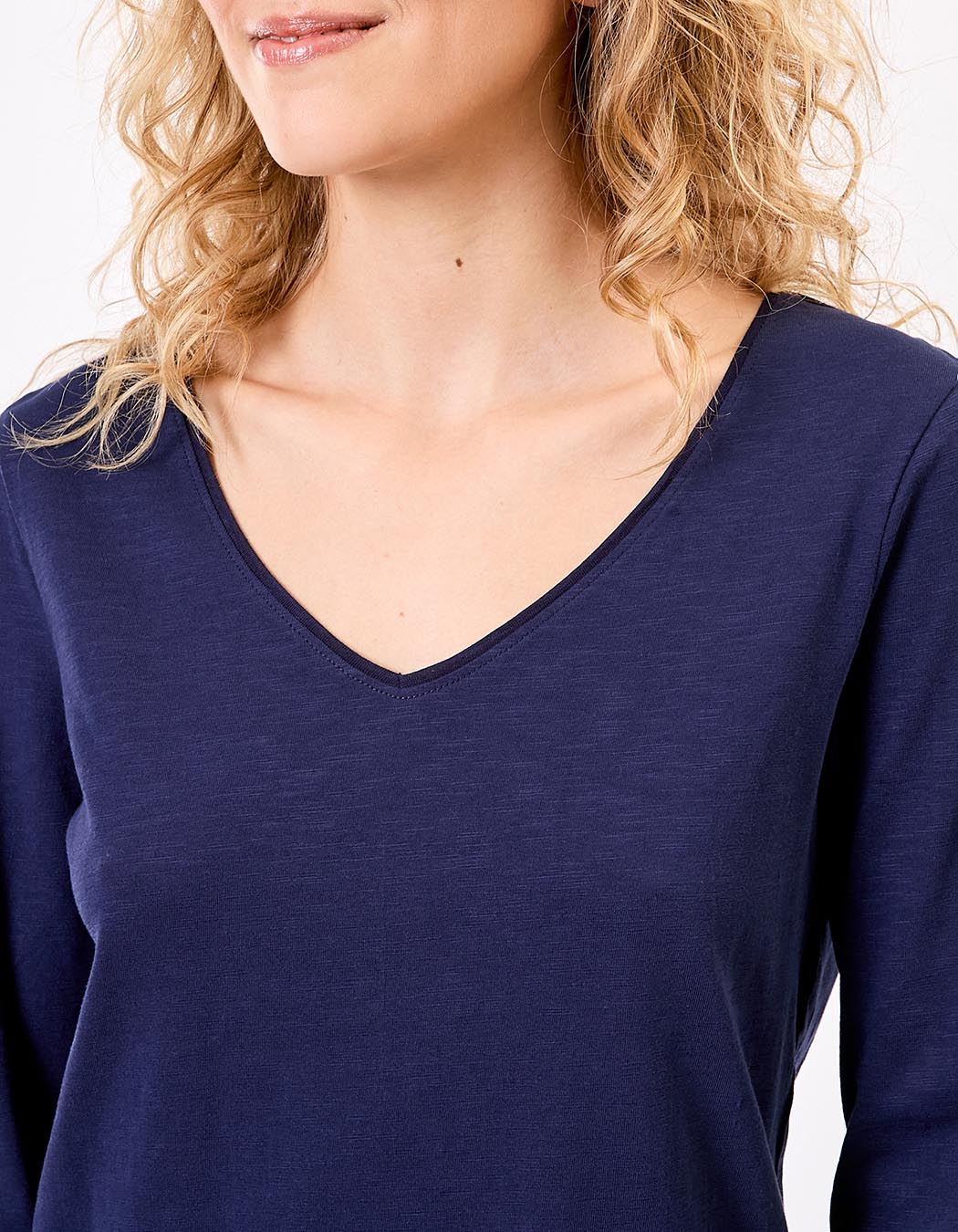 Plain organic cotton V-neck T-shirt femme La Fiancée