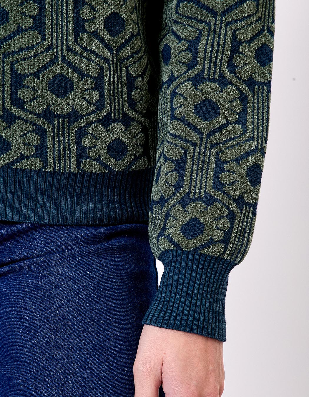 Jacquard knit V-neck sweater femme Princesse Nomade