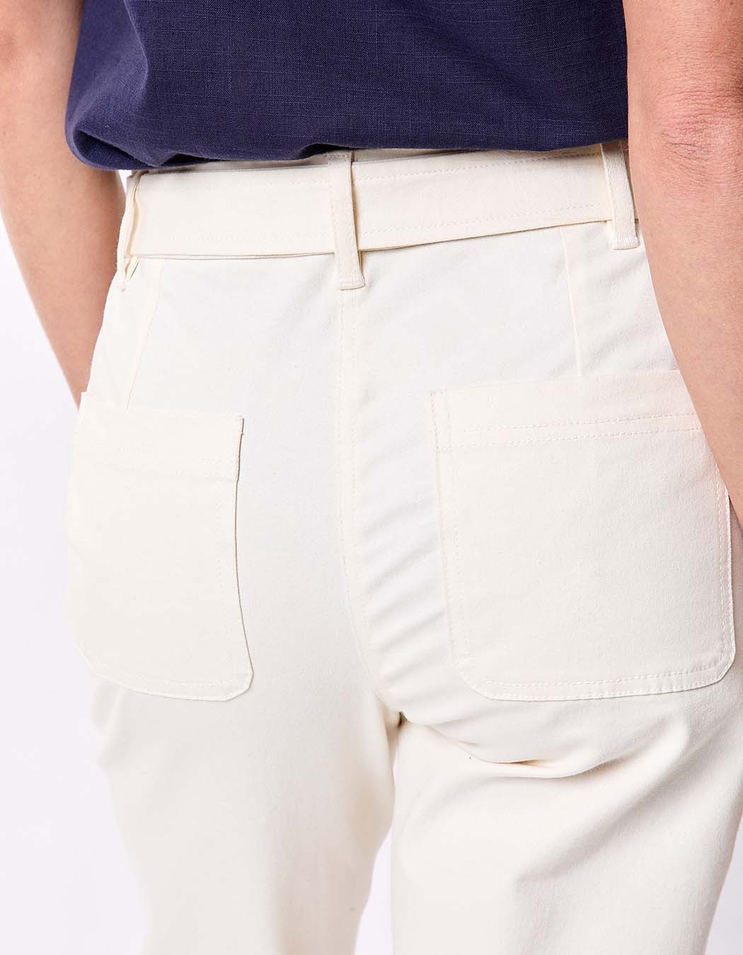Fitted belted stretch cotton trousers femme La Fianc&eacute;e