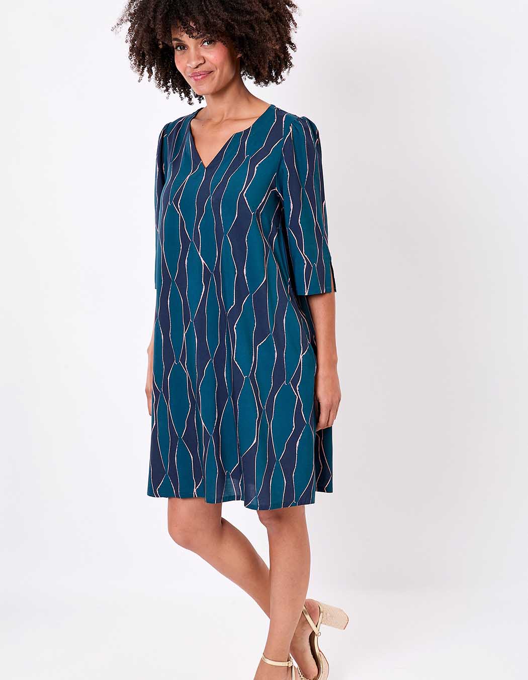 Flowy flared dress with 3/6 sleeves femme La Fiancée
