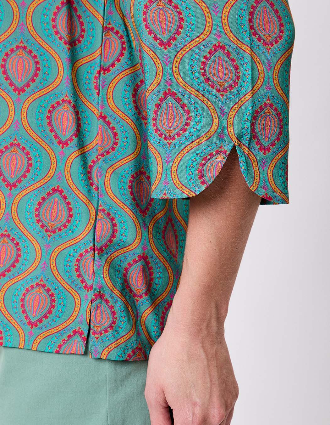 Flowy Tunisian collar blouse femme La Fianc&eacute;e