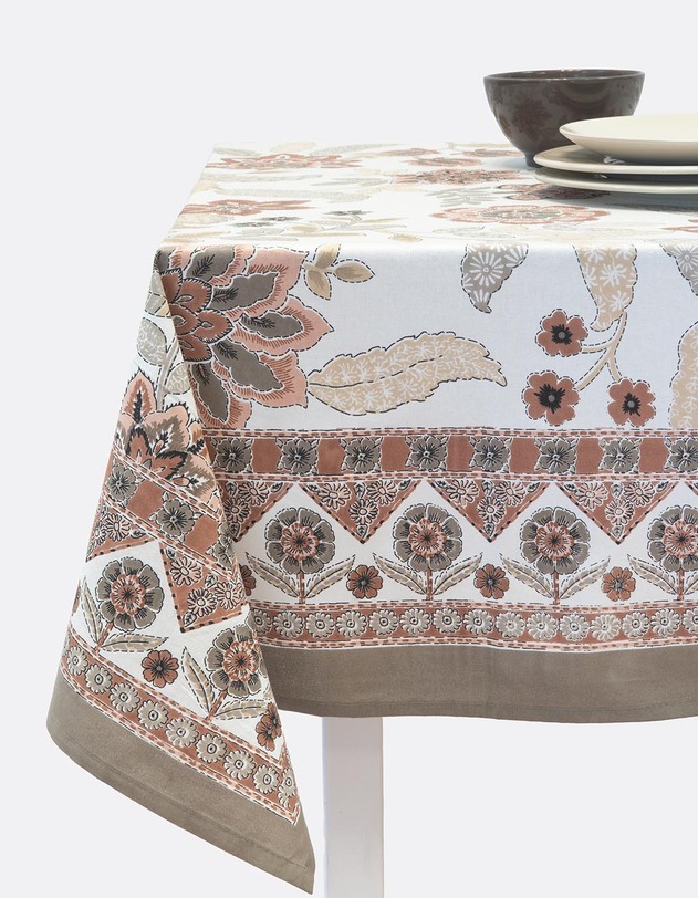 Rectangular printed cotton tablecloth femme La Fianc&eacute;e