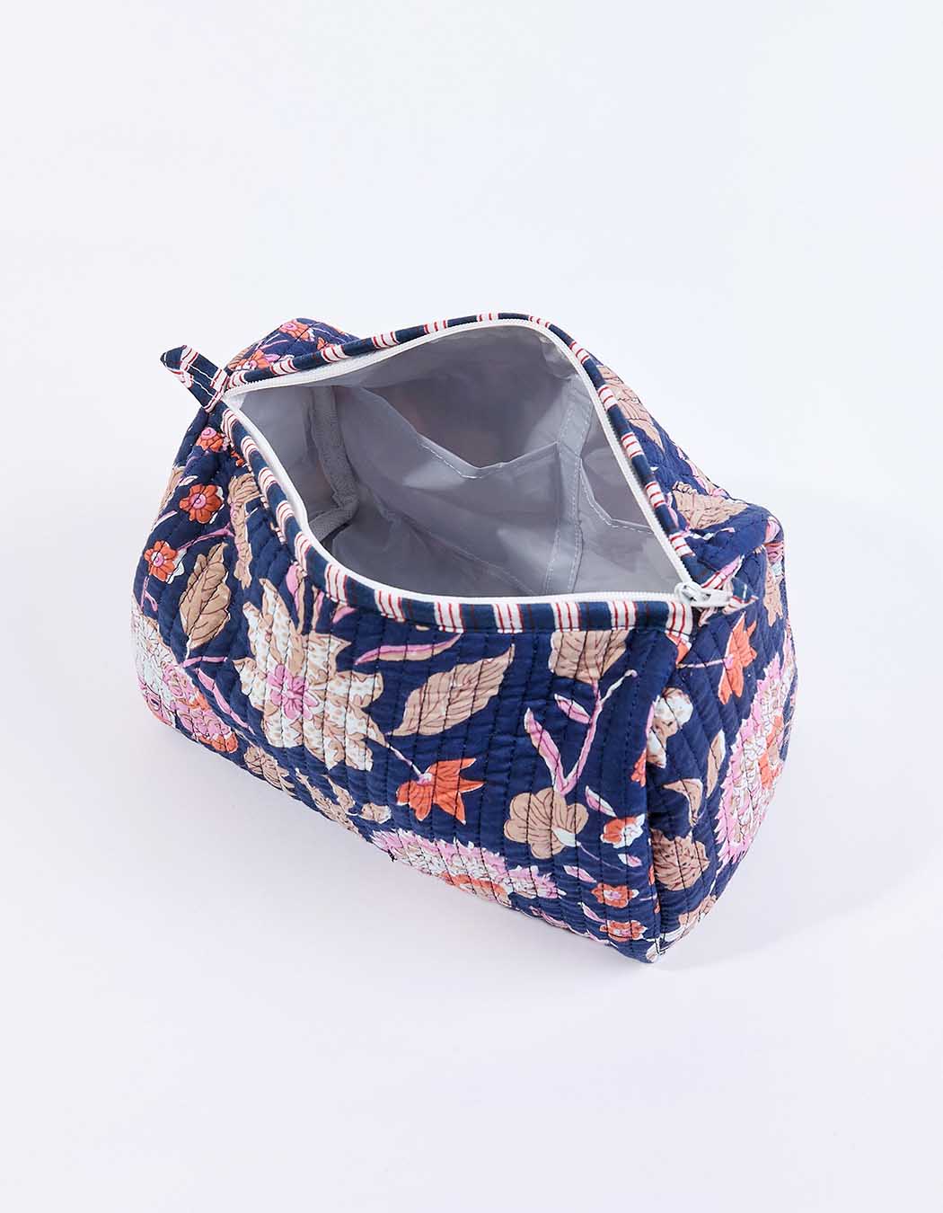 Quilted toiletry bag femme La Fiancée