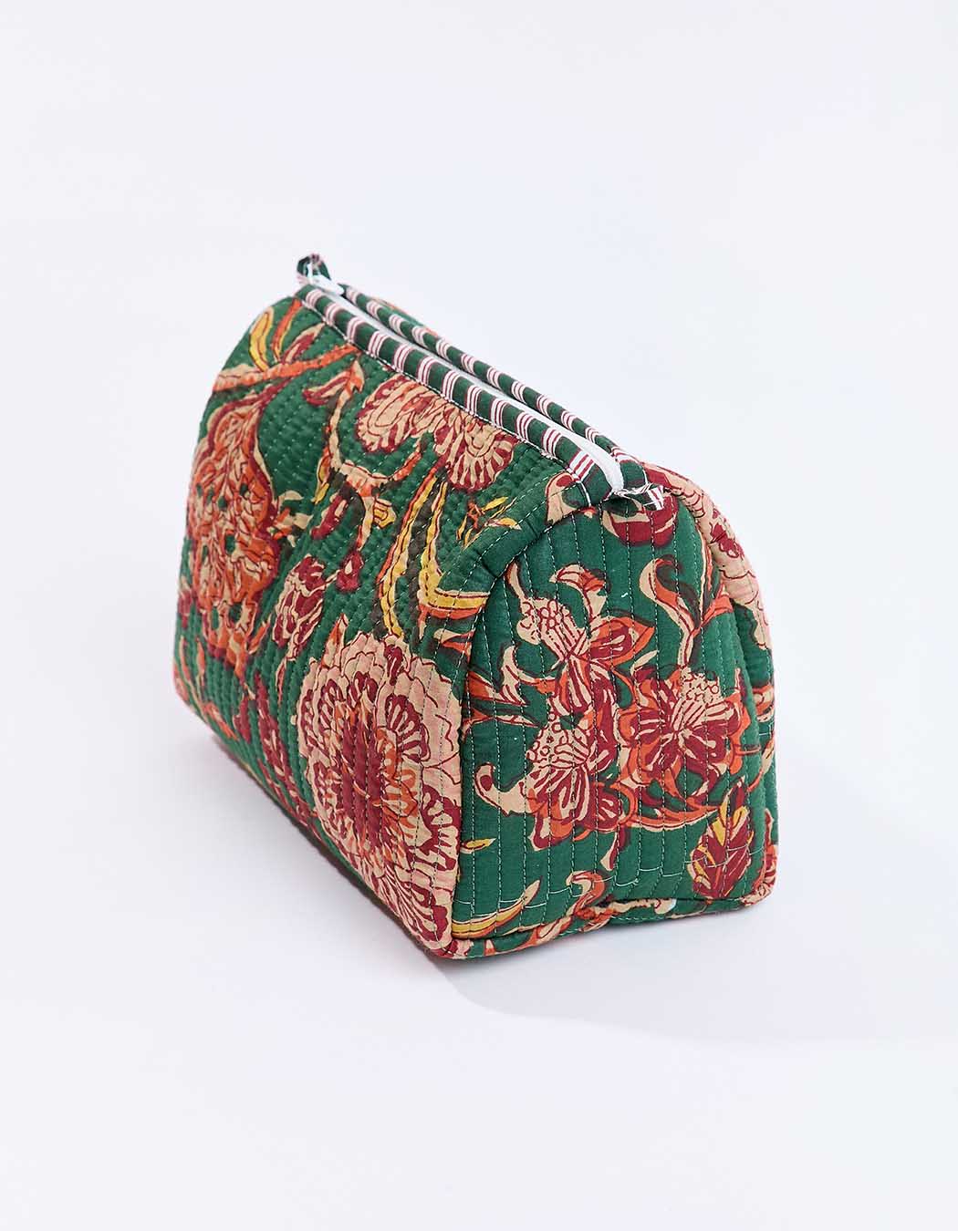 Quilted toiletry bag femme La Fiancée