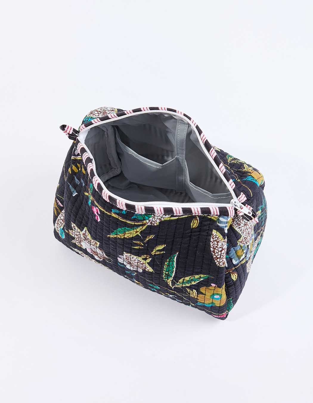 Quilted toiletry bag femme La Fiancée