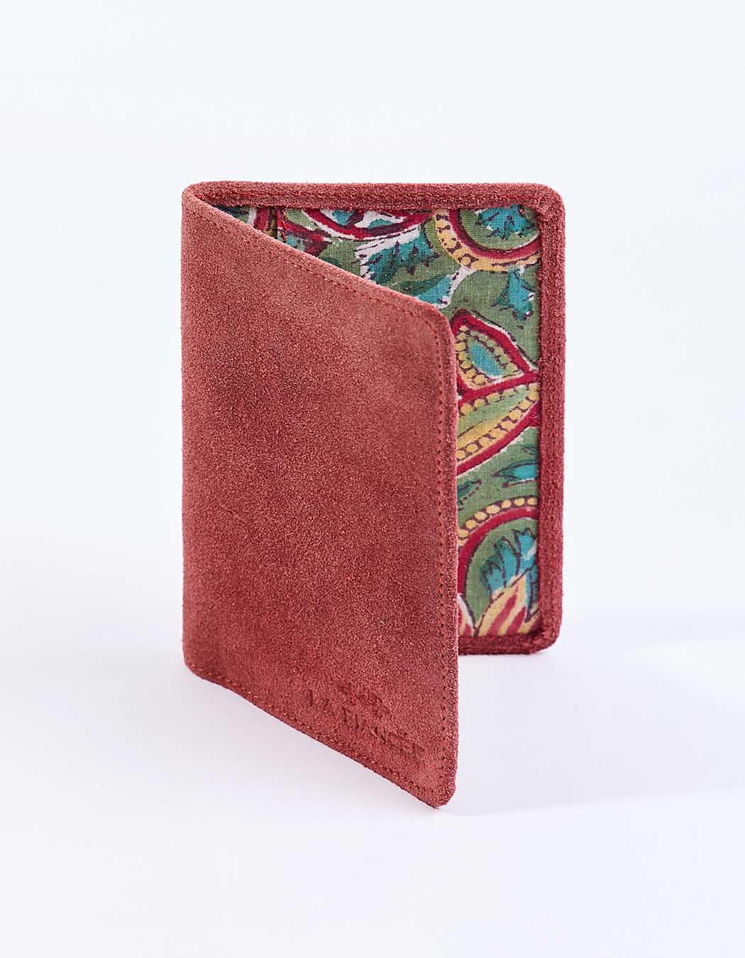 Suede leather passport holder femme La Fiancée