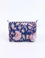 Quilted toiletry bag femme La Fiancée