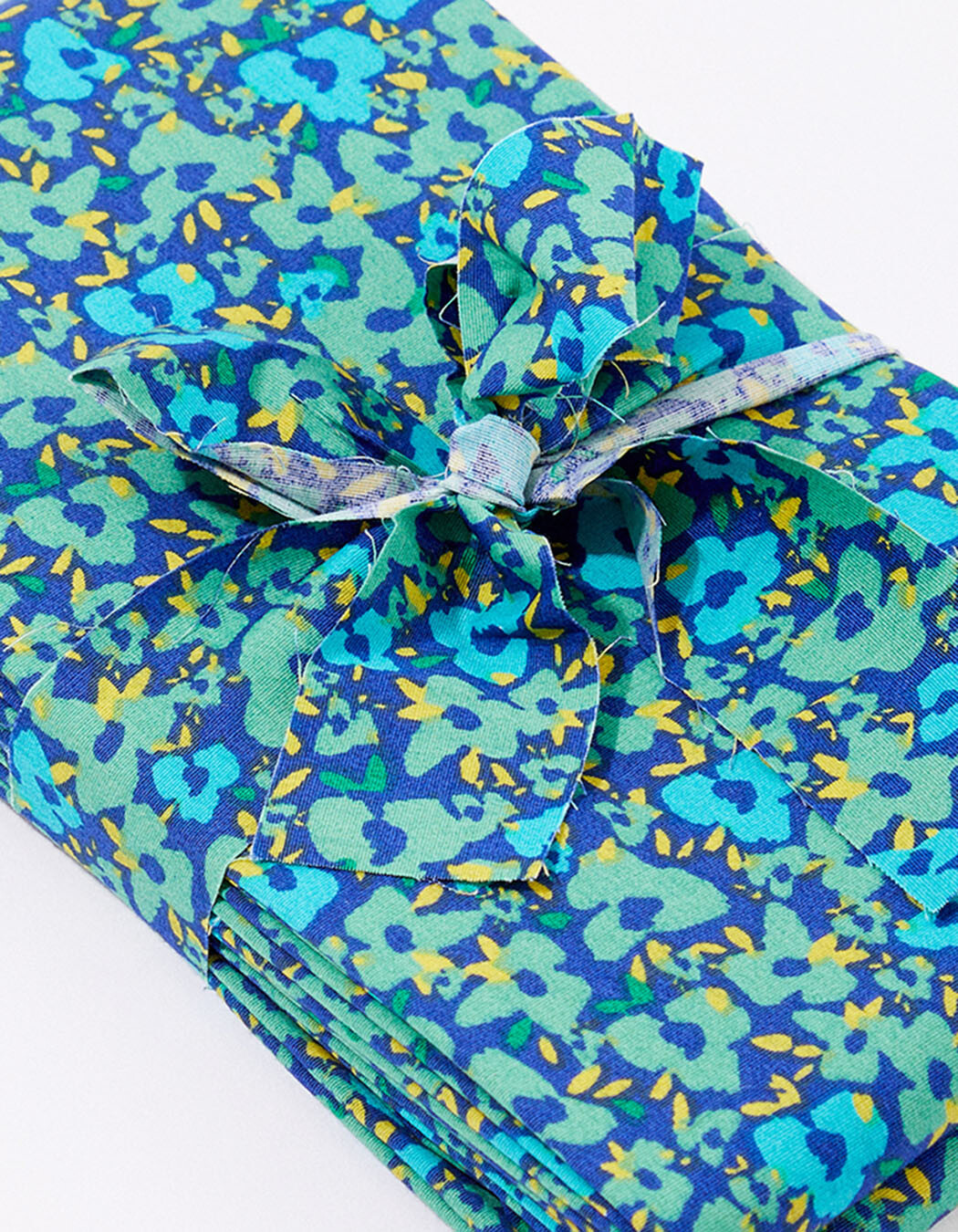 Coupon de tissu coton femme La Fianc&eacute;e
