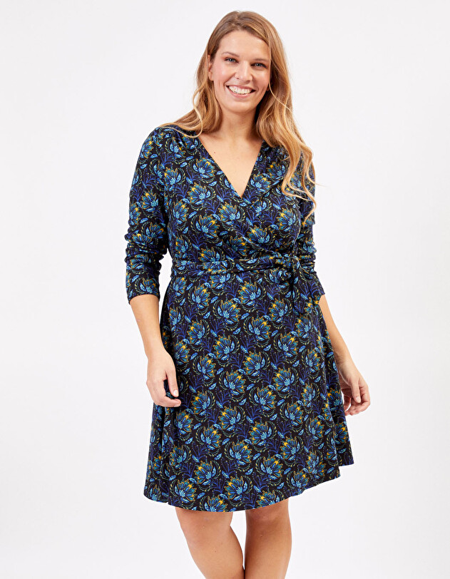 Jersey knit wrap dress femme La Fianc&eacute;e