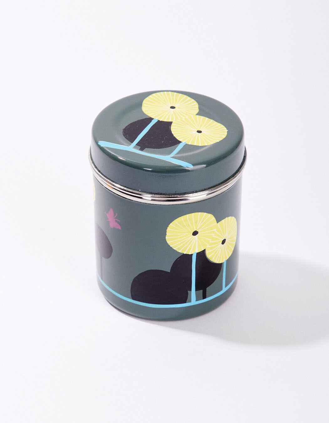 Hand-painted enamel tea caddy femme La Fianc&eacute;e