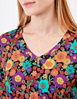 Ecovero V-neck straight cut T-shirt femme Princesse Nomade